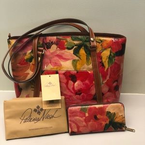 NWT Patricia Nash painted leather bag and wallet